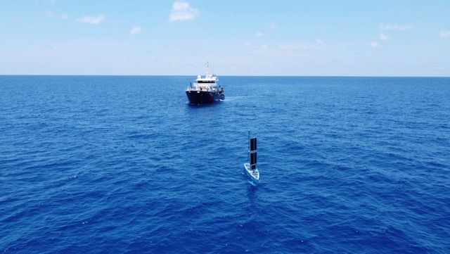 Bluebottle USV with ABFC Thaiyak off Ashmore Reef
