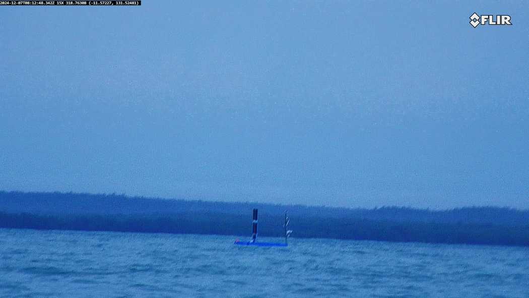 BEACON heading home, seen by BB702 heading out to the mission area.